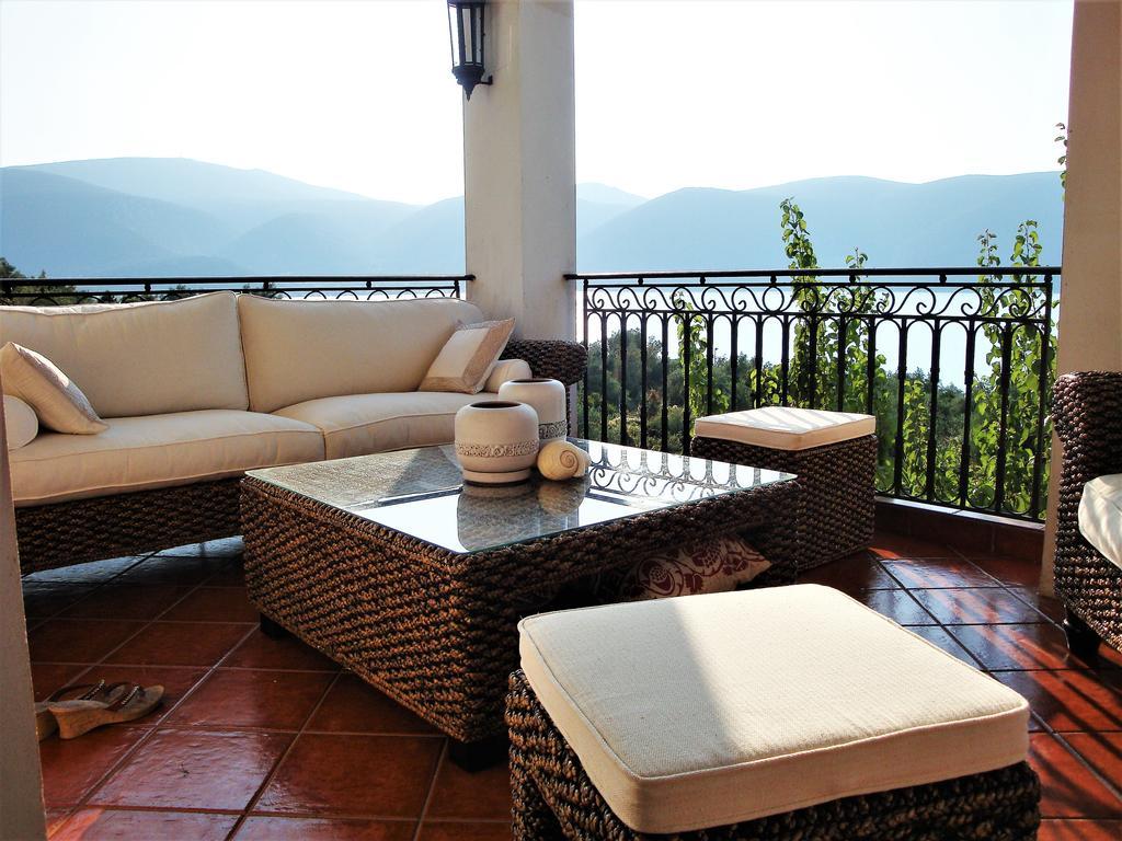 Waterfront Mediterranean Villa Skroponeria المظهر الخارجي الصورة