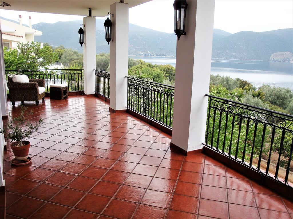 Waterfront Mediterranean Villa Skroponeria المظهر الخارجي الصورة