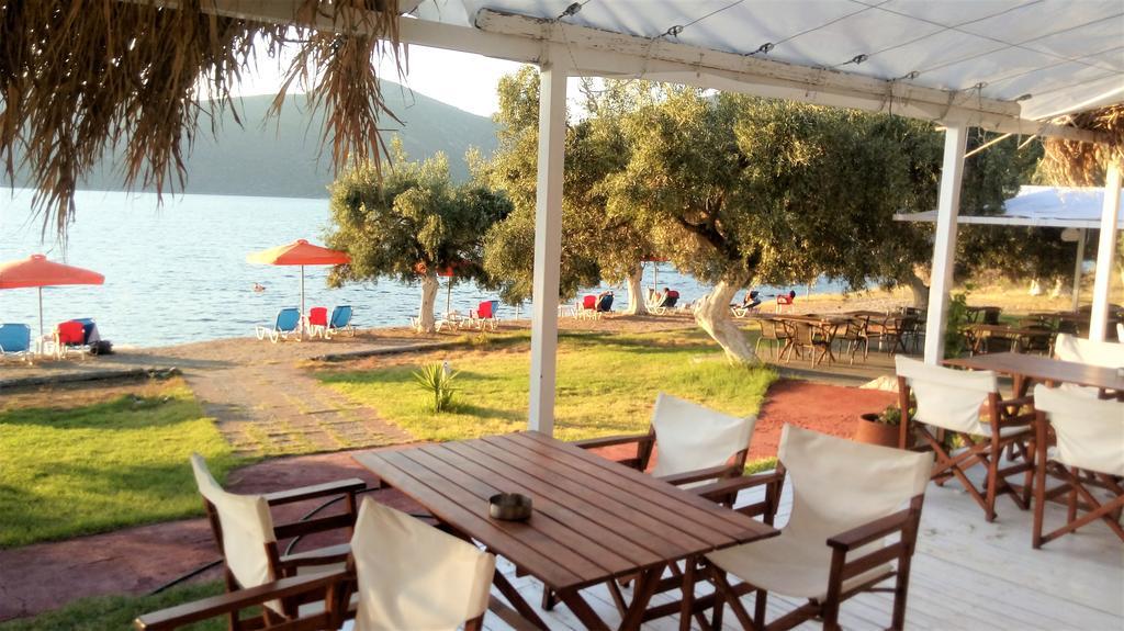 Waterfront Mediterranean Villa Skroponeria الغرفة الصورة
