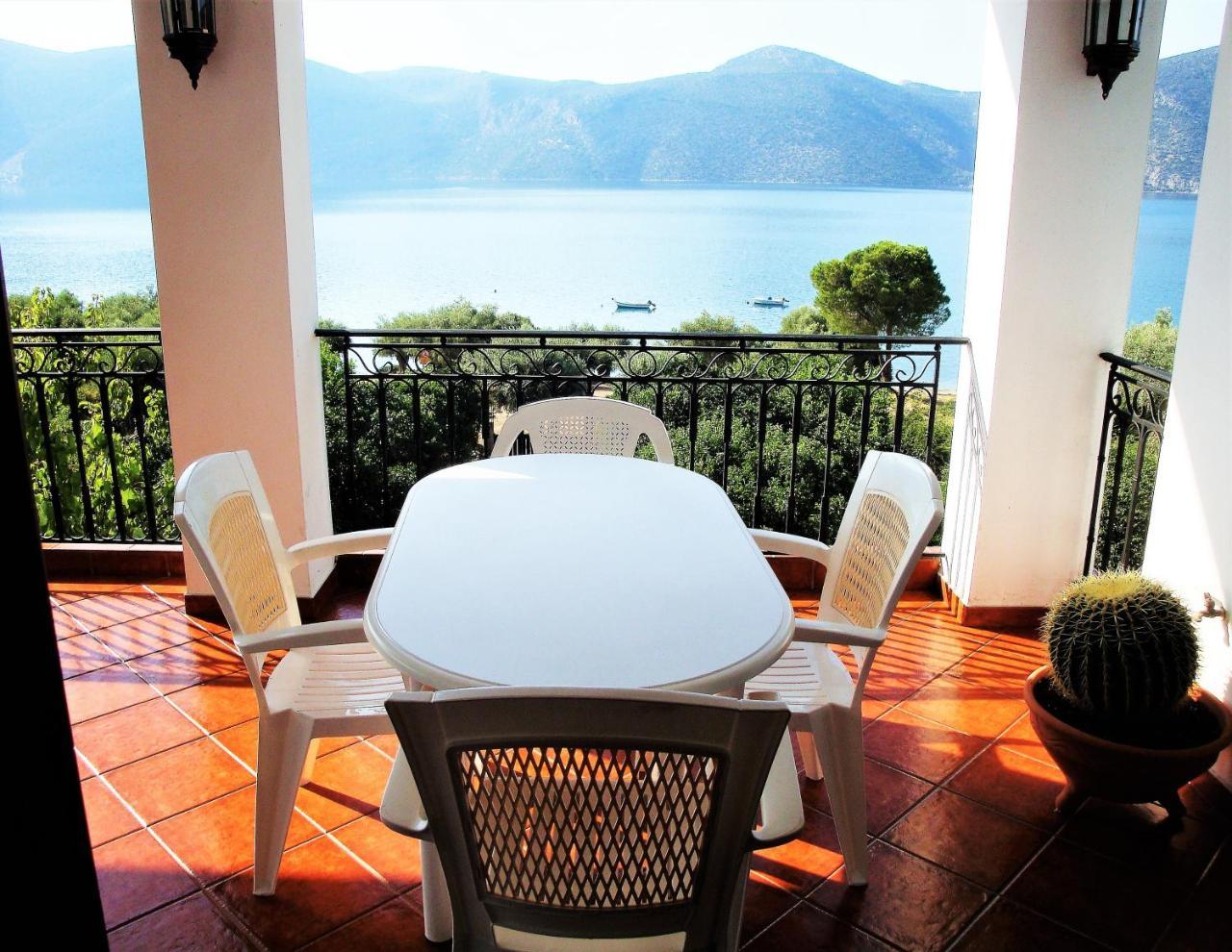 Waterfront Mediterranean Villa Skroponeria المظهر الخارجي الصورة